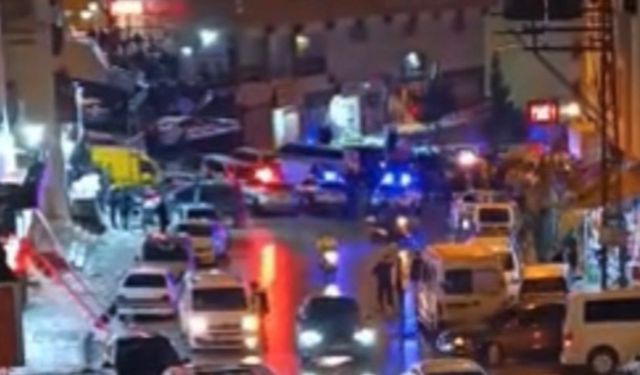 Gaziantep’te düğün salonu önünde dehşet! Silahlı saldırıya uğrayan genç ağır yaralandı