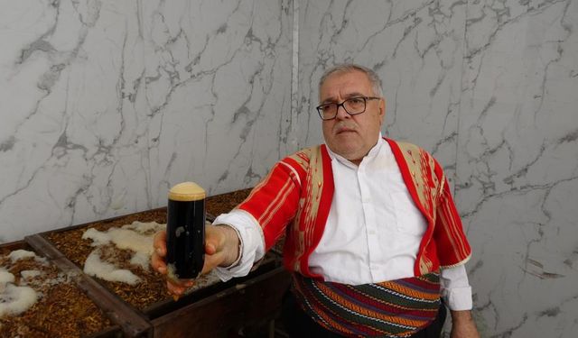 Gaziantep'te meyan şerbeti iftar sofralarındaki yerini aldı! Sofraların vazgeçilmez içecekleri arasında