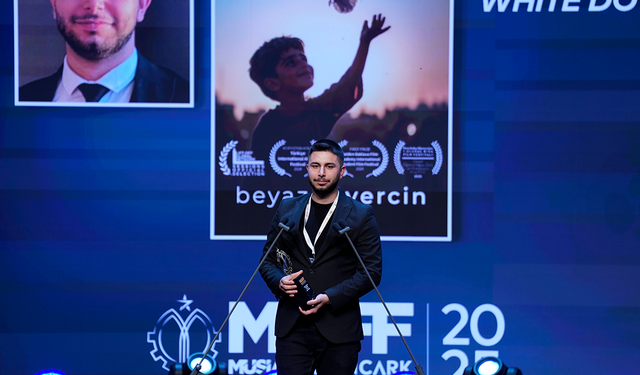 HKÜ öğrencisi Berkay Ellek’in yapay zekâ ile ürettiği “Sultan’ın Taşı” filmi Berlin’de Türkiye’yi temsil edecek