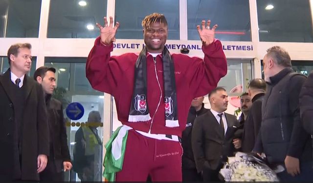 Anlaşma sağlanmıştı! Emmanuel Agbadou, Beşiktaş için İstanbul'a geldi