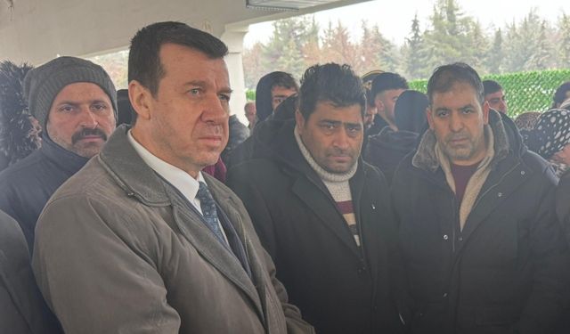 Zafer Partili Pamuk'tan çifte standart tepkisi! Takipçisi olacağız