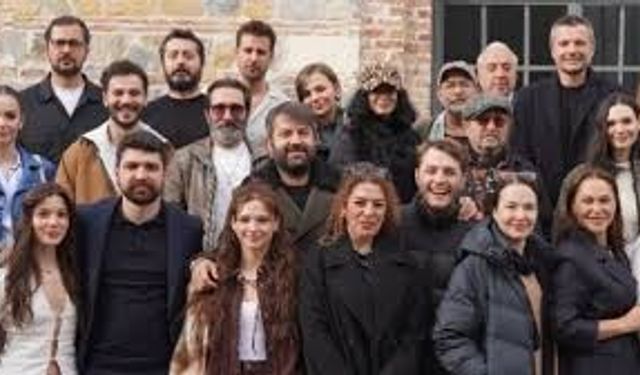 Aynı Yağmur Altında Dizisi Oyuncuları Kimler? ATV'nin Yeni Dizisi Full Oyuncu Kadrosu ve Karakterleri