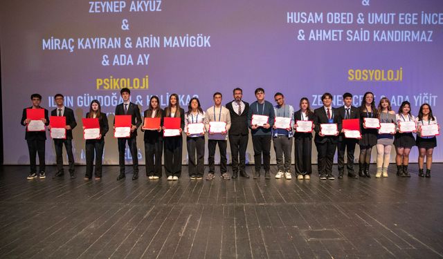 SANKO okulları büyük başarıya imza attı! TÜBİTAK bölge finallerinde beş birincilik kazandı