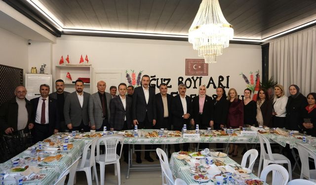 Oğuzboyları Federasyonundan Yoğun Katılımlı İftar