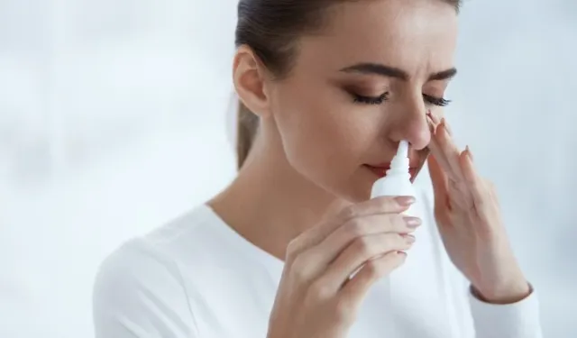 Burun Spreyi Orucu Bozar Mı, Diyanet Ne Diyor? Burun Damlası Oruç Geçersiz Sayılır Mı, Astım İlacı Orucu Bozar Mı?