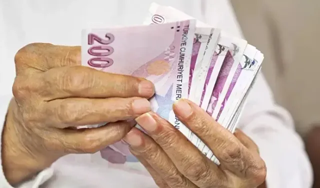 Emekli Bayram İkramiyesi 2026 Zam Yapılacak Mı, 4.000 TL Artacak Mı, Kabine Toplantısı Kararı Ne Zaman Açıklanacak?