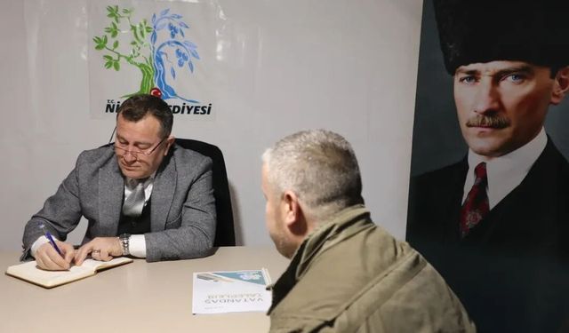 Nizip Belediyesi Ramazan ayında gönüllere dokundu! Binlerce aileye gıda ve giysi yardımı…