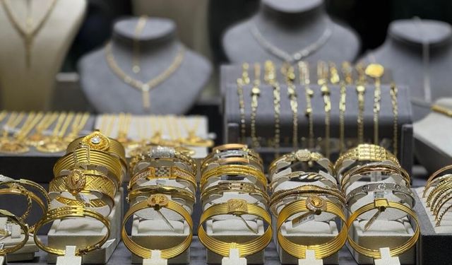 Altın fiyatlarında dalgalanma! 5 bin 350 dolar seviyelerini gördü…