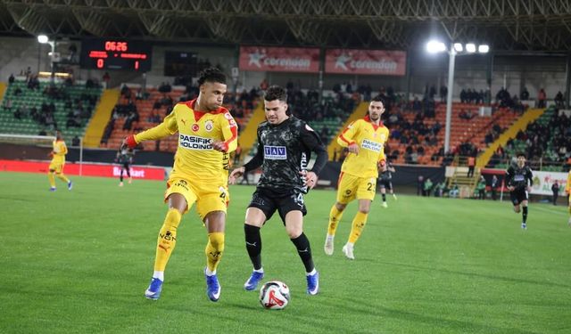 Alanyaspor: 1 - Galatasaray: 2 (Maç Özeti)