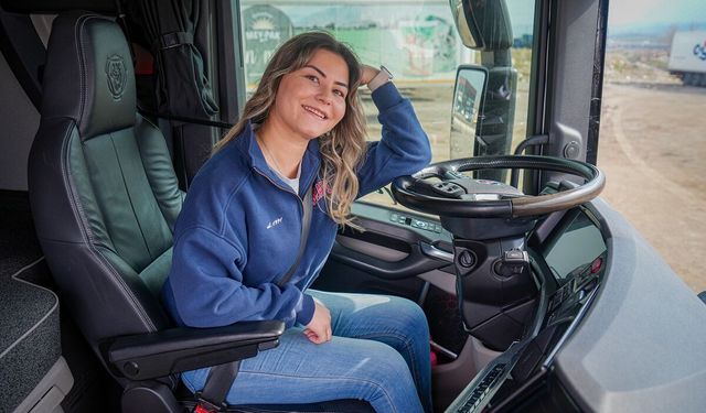 Sıradan hayatından sıkılan genç kadın uzun yol tır şoförü oldu