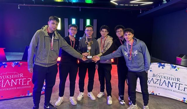 GKV Özel Liseleri Çanakkale Zaferi turnuvasına damga vurdu! Öğrenciler adeta şov yaptı