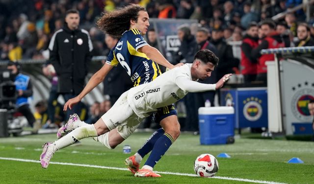 Fenerbahçe, Gaziantep FK'yı üst üste 12. kez mağlup etti :Son 3 maçta 4'er gollü galibiyet!