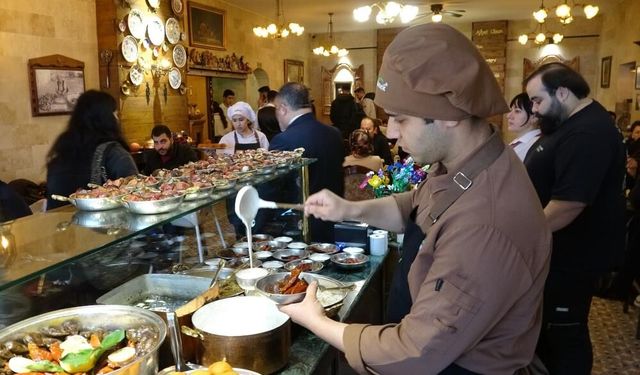 Gaziantep'i ziyaret eden turistler lezzete doydu