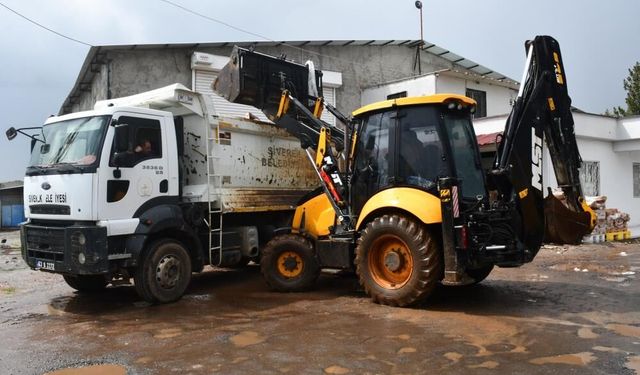 Vatandaşların sağlığıyla oynayacaklardı! Gaziantep’in komşu ilinde onlarca bozuk tavuk ele geçirildi…