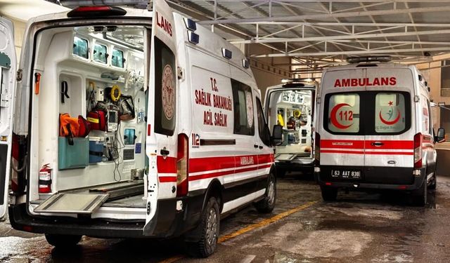 Gaziantep’in komşu ilinde iki grubun taşlı sopalı kavgası mahalleyi inletti! Yaralılar var…