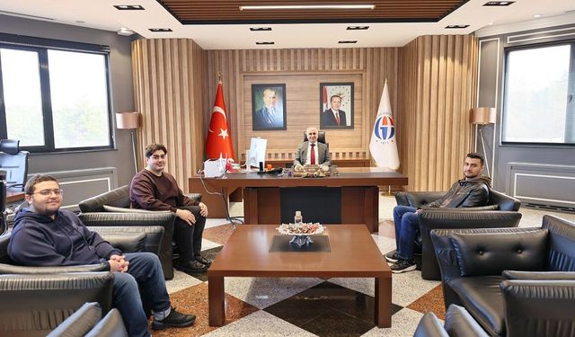 GAÜN Rektörü Doğan Lübnanlı öğrencilerle bir araya geldi