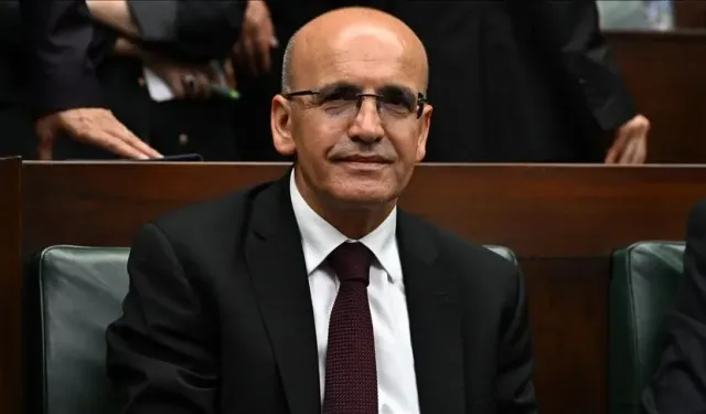 Mehmet Şimşek Kimdir? Nerede Doğdu, Kaç Yaşında, Aslen Nereli, Ne İş Yapıyor, Hangi Görevlerde Yer Aldı?