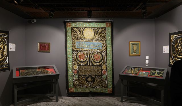 Mukaddes emanetler, Gaziantep’te vatandaşlarla buluşuyor