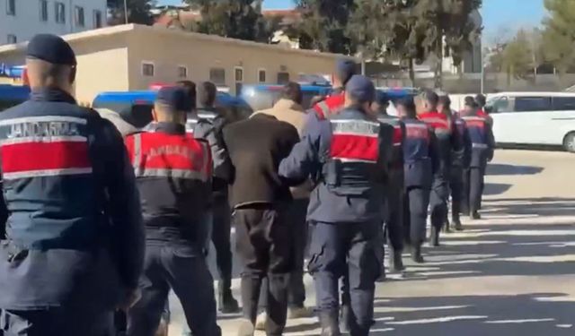 5,3 milyar TL’lik vurgun! Dolandırıcılara Gaziantep merkezli 18 ilde operasyon…