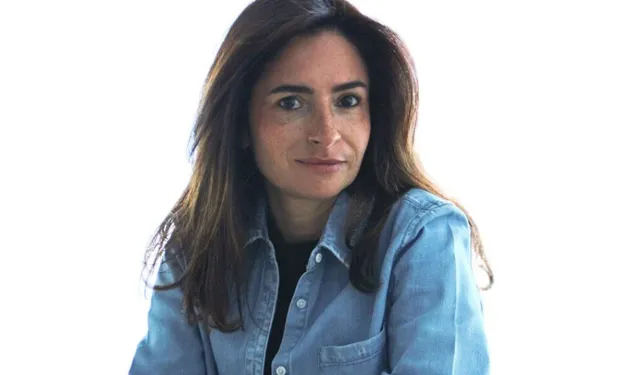 Gülru Gezer kimdir? Raife Gülru Gezer kaç yaşında, nereli, babası kim, eşi kim, evli mi, neden ayrıldı?