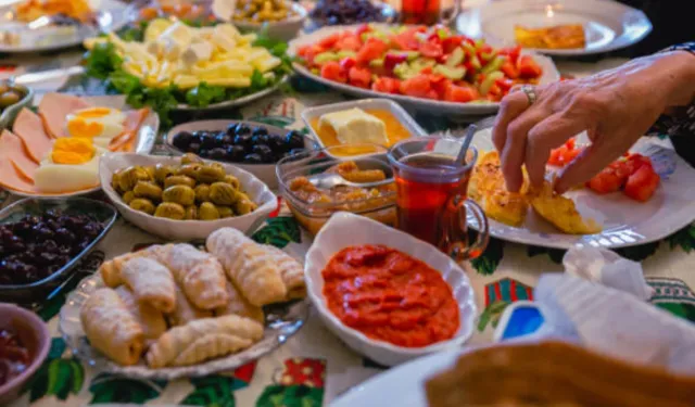 Ramazan ayı sonrası Bayram'da beslenmeye dikkat! Büyük önem taşıyor…