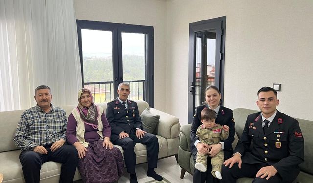 Gaziantep’te jandarmadan şehit aileleri ve gazilere anlamlı ziyaret