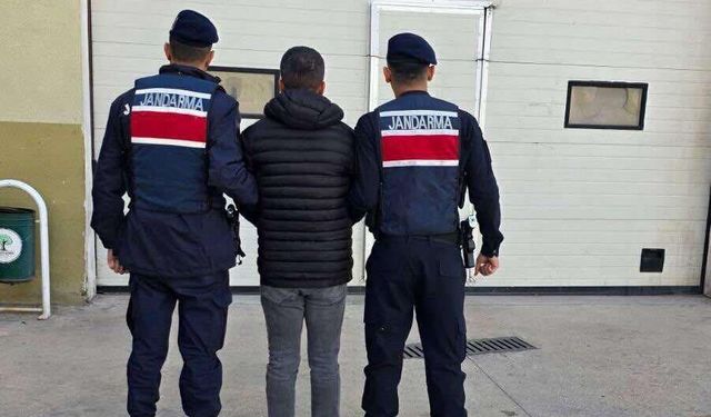 Gaziantep’te şok operasyon! JASAT, firari şahsı kıskıvrak yakaladı