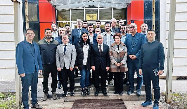 Gaziantep Üniversitesi Rektörü Doğan, akademisyenlerle bir araya geldi