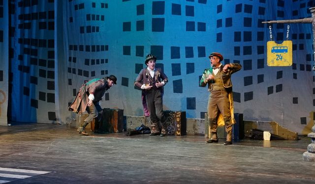 Gaziantep’te 4. Çocuk Tiyatrosu Günleri başladı! Miniklerden tam not…