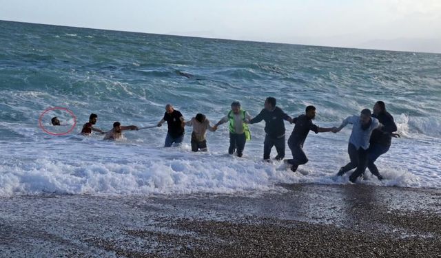 Dünyaca ünlü sahilde can pazarı! 2 kardeş kurtuldu, kuzen hayatını kaybetti