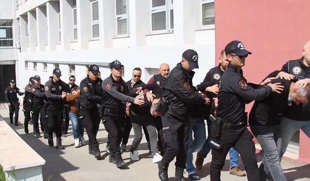Adana’da Islak mendil süsü çökertildi: "Afiyet olsun" kamuflajı pes dedirtti