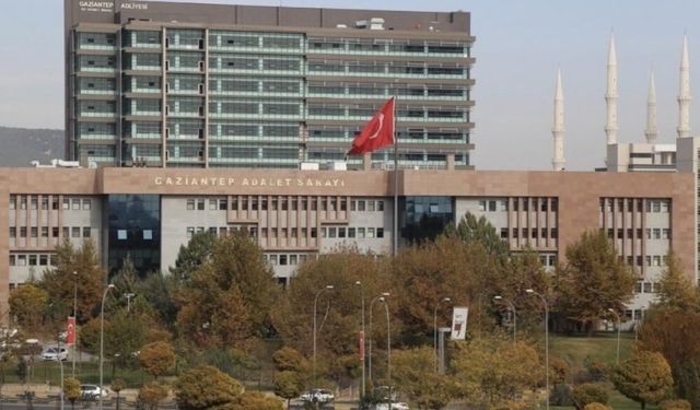 Gaziantep’te eşinin yüzünü taşla ezip darbeden sanıkla ilgili flaş gelişme