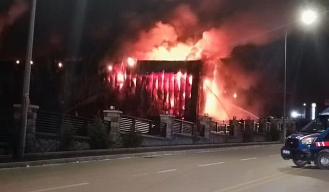 Son dakika: Ankara'da fabrika yangını