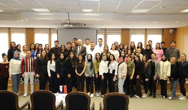 SANKO Üniversitesinde "Ameliyathanede güvenli cerrahi" konferansı düzenlendi