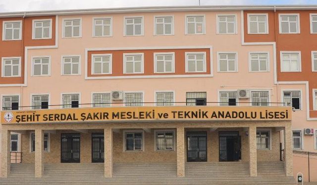 Gaziantep’te mesleki eğitimde örnek okul: Şehit Serdal Şakır Mesleki ve Teknik Anadolu Lisesi