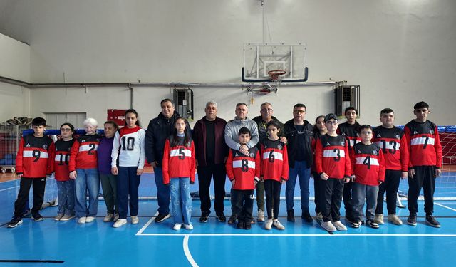 Gaziantepli sporcular Kahramanmaraş Büyükşehir’in goalball sahasında