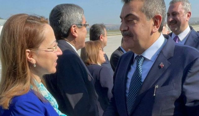 Bakan Tekin Gaziantep’e geldi! Çeşitli temaslarda bulunacak