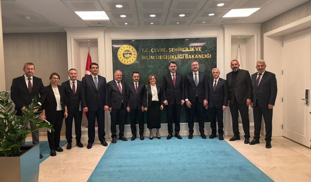 Gaziantep protokolünden Ankara çıkarması! Bakan Kurum’a gittiler…