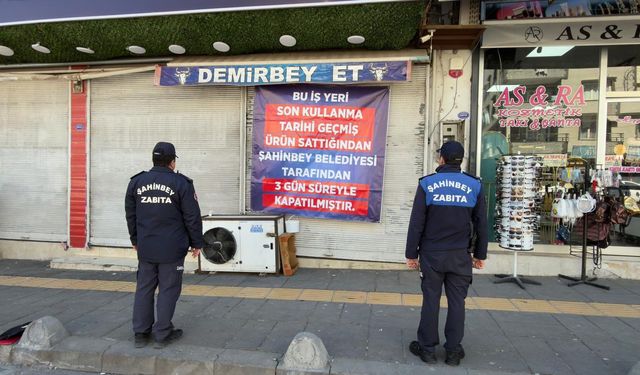 Gaziantep’te büyük şok! Vatandaşa son kullanma tarihi geçmiş et satmış! O kasaba şok ceza…