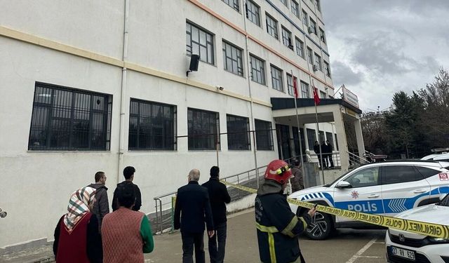 Gaziantep’te şok intihar girişimi! Okulun çatısına çıktı