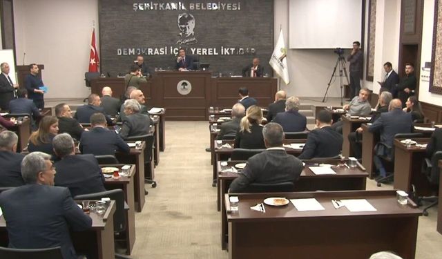 Şehitkamil Belediye Meclisinde şok seçim! Meclis Başkanvekilleri değişti! İşte o isimler…