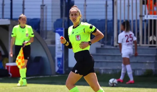 Asen Albayrak Kimdir? FIFA Kokartlı Türk Hakemin Kariyeri, Yaşı ve Hayatı Merak Ediliyor