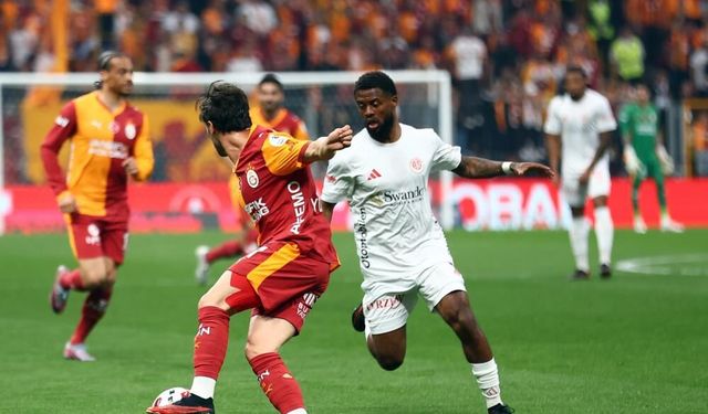 Galatasaray son dakikada güldü! Sarı-kırmızlı ekip şampiyonluğunu ilan etti