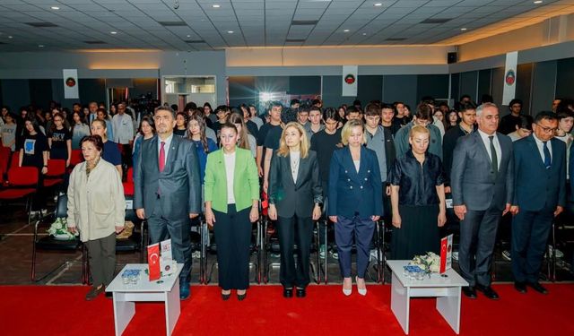 Gaziantep Kolej Vakfı’nda 19 Mayıs coşkusu! Çok sayıda öğrenci katıldı