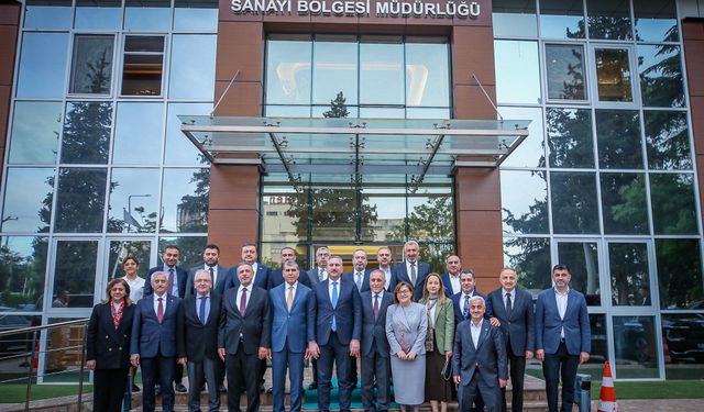 AK Parti heyetinden Gaziantep OSB Yönetimine ziyaret! Sanayinin kalbi…
