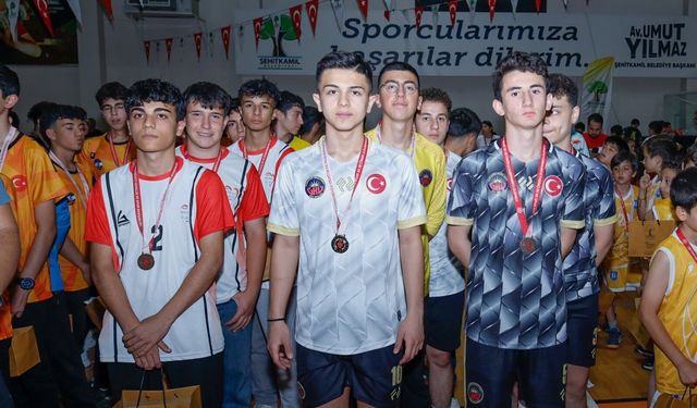 Şampiyonların Okulu Gaziantep Kolej Vakfı, 62. yılında da zirvede