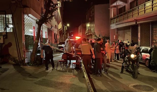 Kahvehanede silahlı kavga : 2 yaralı!