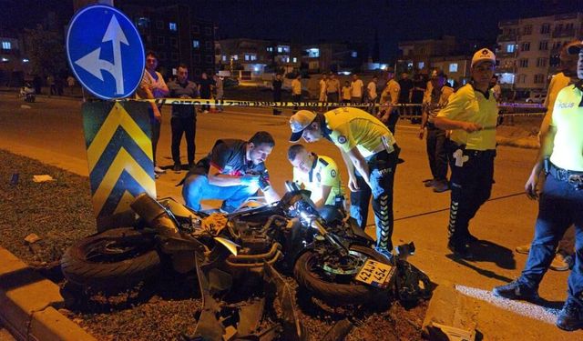 Gaziantep'te iki motosiklet çarpıştı: 4 yaralı
