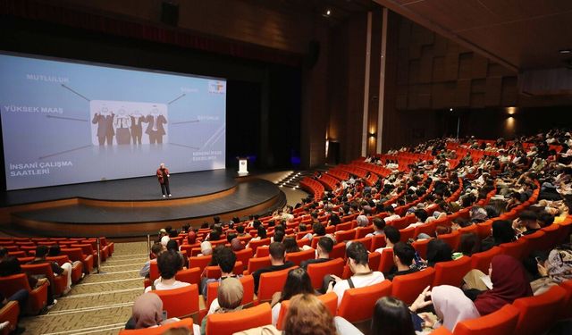 Gaziantep Üniversitesi’nde İşkur Gençlik Programı eğitimleri başladı