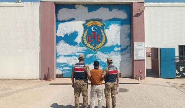 Gaziantep JASAT suçluların ensesinde! Saklandığı adreste yakalandı